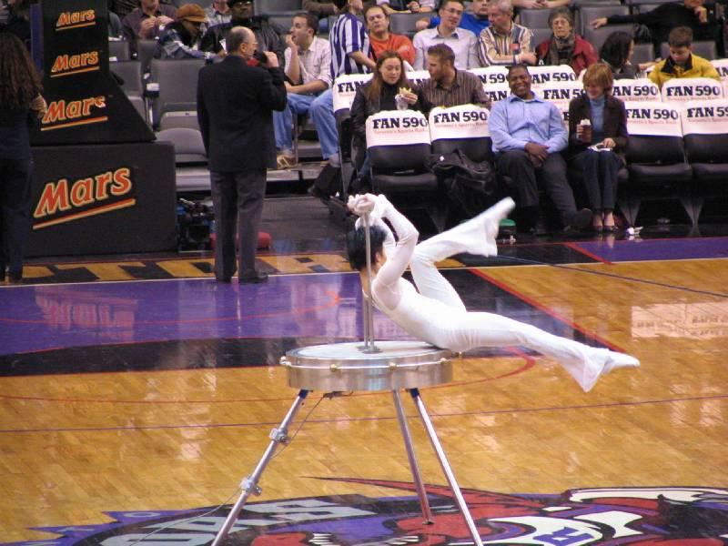 Raptors - 02.04.2005 125.jpg